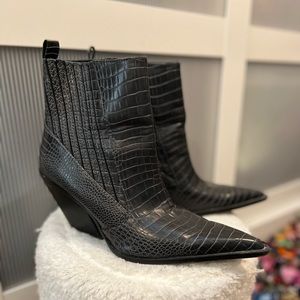 Zara Boots